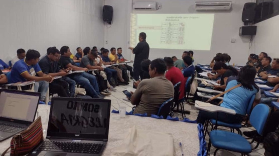 Nos dias 4 e 5 de dezembro de 2023 aconteceu em Oriximiná (PA) a segunda formação para professores indígenas cursistas do Núcleo Ação Saberes Indígenas na Escola (ASIE/Ufopa).