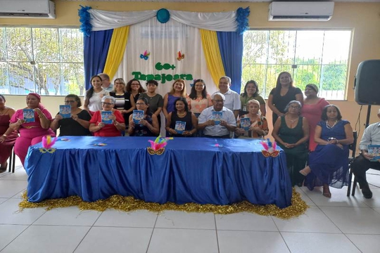 Ação em parceria com PM de Santarém beneficiou pessoas assistidas pelo Centro de Convivência do Idoso.