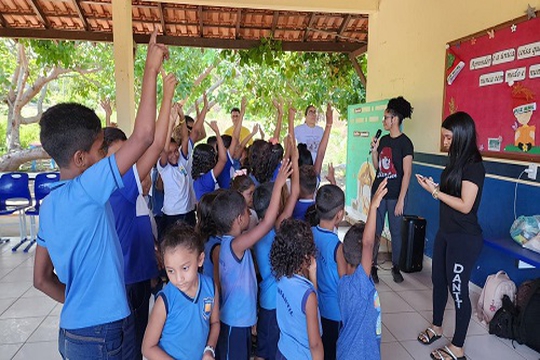 As ações ocorreram na comunidade Castela, em Santarém, e na área do lixão do município de Itaituba.