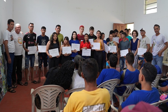 Com a ajuda da comunidade, historiadores da Ufopa e pesquisadores internacionais digitalizaram documentos antigos que contam a história do lugar.