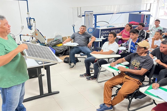 Na Ufopa aprenderam sobre instalação e manutenção de sistemas fotovoltaicos