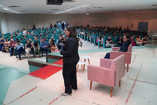 Evento reúne calouros de graduação e pós-graduação a partir das 14h30 do dia 10 de abril.