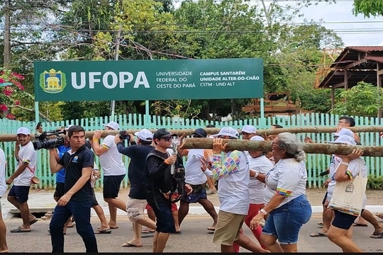 Quatro estudantes do Bacharelado em Turismo atuarão no levantamento do perfil dos visitantes em Alter do Chão