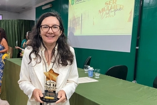 Homenagem foi na categoria Educação e Conhecimento